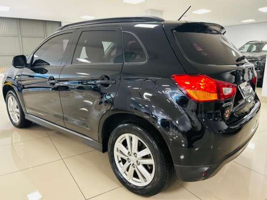 MITSUBISHI-ASX-2013