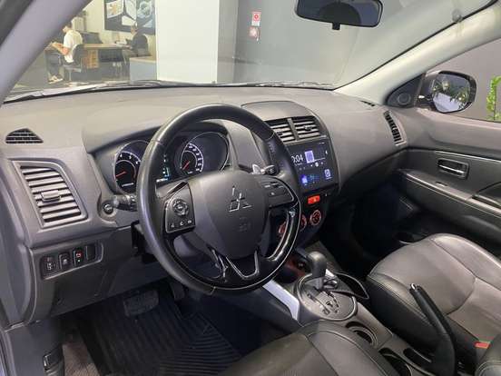 MITSUBISHI-ASX-2019