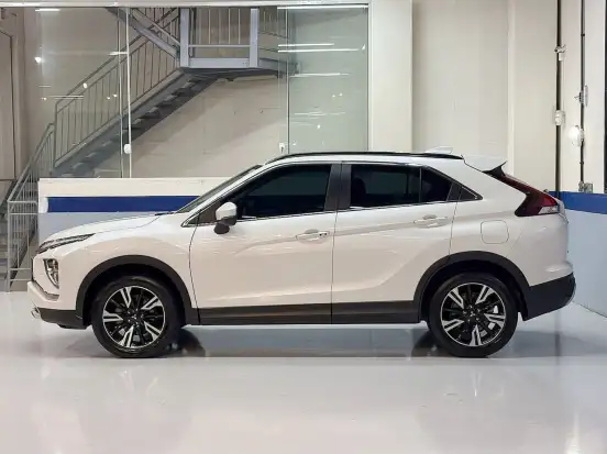 MITSUBISHI-ECLIPSE CROSS-1.5 MIVEC TURBO GASOLINA HPE CVT MITSUBISHI-ECLIPSE CROSS-2022