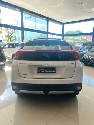 MITSUBISHI-ECLIPSE CROSS-1.5 MIVEC TURBO GASOLINA HPE-S AWD CVT MITSUBISHI-ECLIPSE CROSS-2019