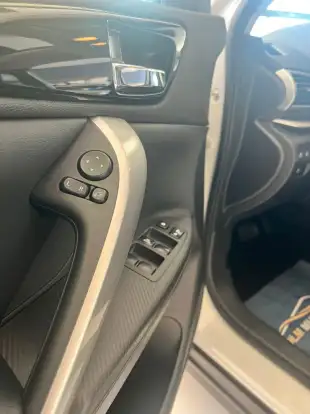 MITSUBISHI-ECLIPSE CROSS-1.5 MIVEC TURBO GASOLINA HPE-S AWD CVT MITSUBISHI-ECLIPSE CROSS-2019