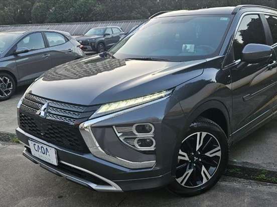 MITSUBISHI-ECLIPSE CROSS-1.5 MIVEC TURBO GASOLINA HPE CVT MITSUBISHI-ECLIPSE CROSS-2024