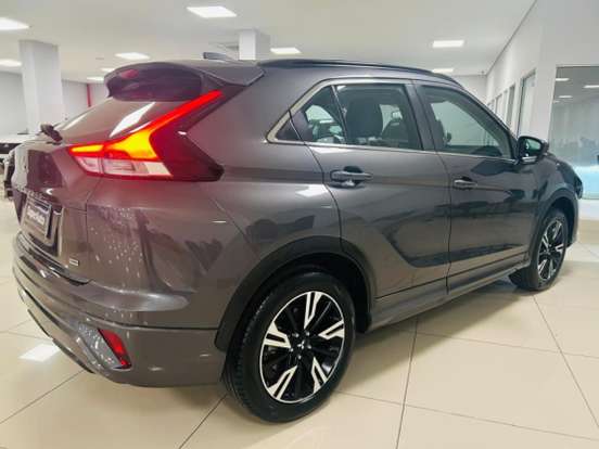 MITSUBISHI-ECLIPSE CROSS-1.5 MIVEC TURBO GASOLINA HPE CVT MITSUBISHI-ECLIPSE CROSS-2025