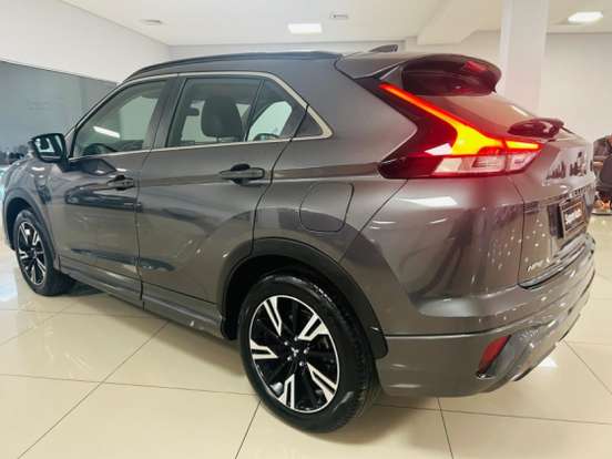 MITSUBISHI-ECLIPSE CROSS-1.5 MIVEC TURBO GASOLINA HPE CVT MITSUBISHI-ECLIPSE CROSS-2025