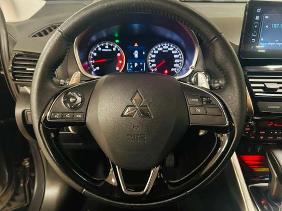 MITSUBISHI-ECLIPSE CROSS-1.5 MIVEC TURBO GASOLINA HPE CVT MITSUBISHI-ECLIPSE CROSS-2025