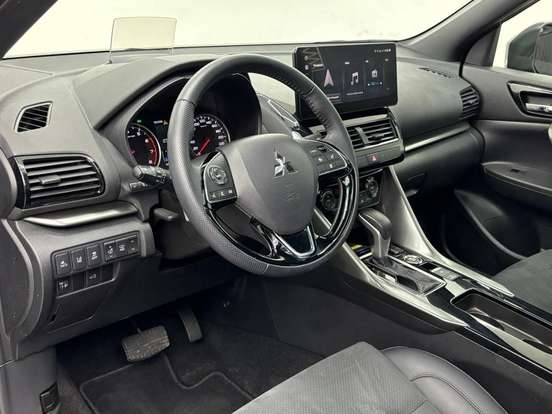 MITSUBISHI-ECLIPSE CROSS-1.5 MIVEC TURBO GASOLINA HPE-S BLACK S-AWC CVT MITSUBISHI-ECLIPSE CROSS-2025