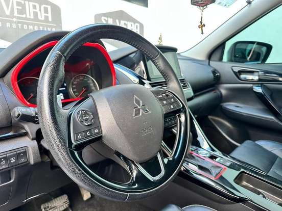 MITSUBISHI-ECLIPSE CROSS-1.5 MIVEC TURBO GASOLINA HPE-S S-AWC CVT MITSUBISHI-ECLIPSE CROSS-2024