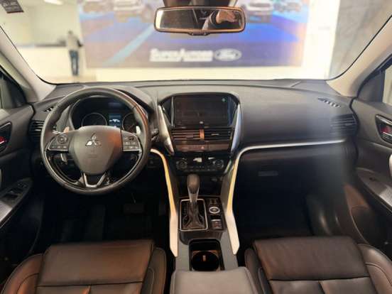 MITSUBISHI-ECLIPSE CROSS-2024
