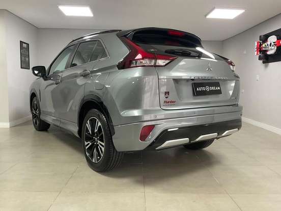 MITSUBISHI-ECLIPSE CROSS-2024