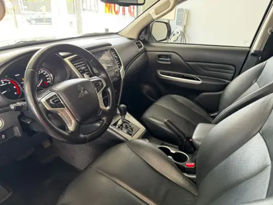 MITSUBISHI-L200 TRITON-2022