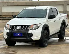 MITSUBISHI L200 TRITON 2.4 16V TURBO DIESEL OUTDOOR GLS CD 4X4 AUTOMÁTICO MITSUBISHI L200 TRITON 2.4 16V TURBO DIESEL OUTDOOR GLS CD 4X4 AUTOMÁTICO