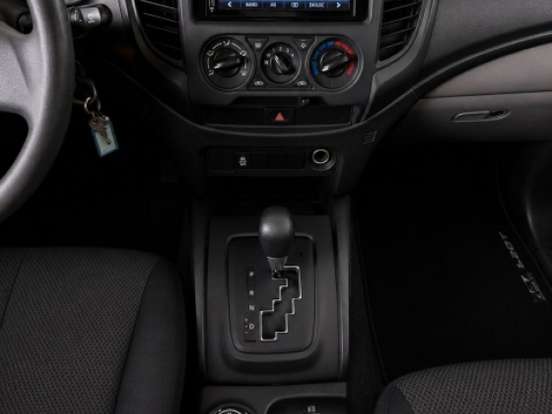 MITSUBISHI-L200 TRITON-2.4 16V TURBO DIESEL SPORT GLS CD 4P 4X4 AUTOMÁTICO MITSUBISHI-L200 TRITON-2024