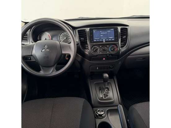 MITSUBISHI-L200 TRITON-2023