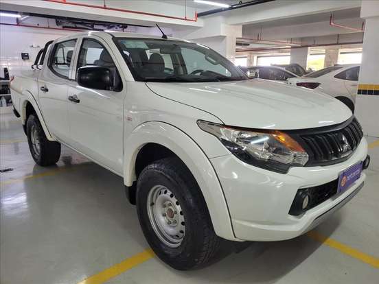 MITSUBISHI-L200 TRITON-2024