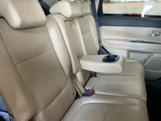 MITSUBISHI-OUTLANDER-2.2 4X4 16V DIESEL 4P AUTOMÁTICO MITSUBISHI-OUTLANDER-2016