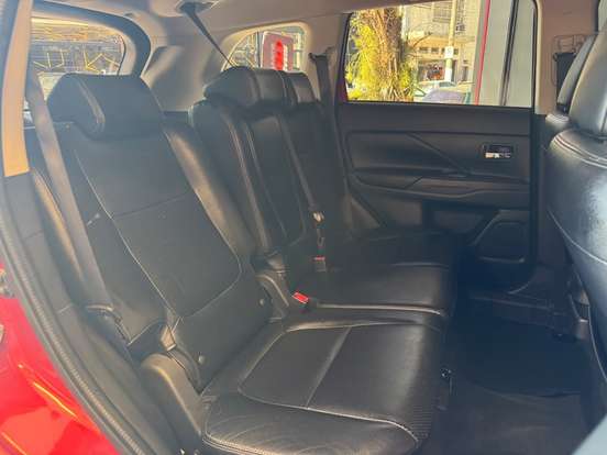 MITSUBISHI-OUTLANDER-2.0 16V GASOLINA 4P AUTOMÁTICO MITSUBISHI-OUTLANDER-2016