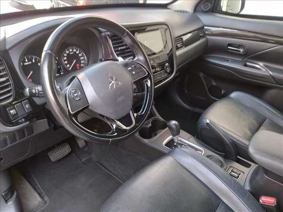 MITSUBISHI-OUTLANDER-2.0 16V GASOLINA 4P AUTOMÁTICO MITSUBISHI-OUTLANDER-2016