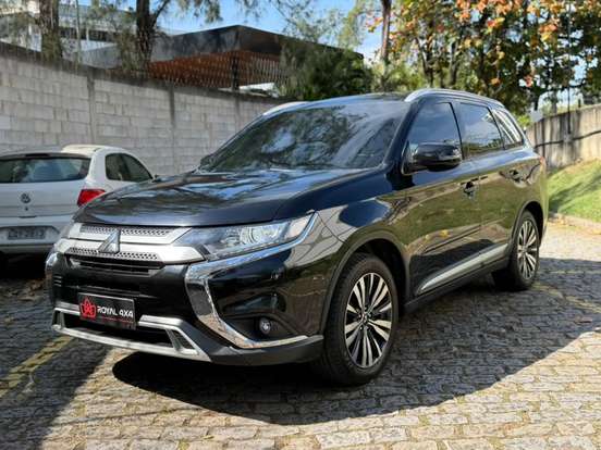 MITSUBISHI-OUTLANDER-2.0 MIVEC GASOLINA HPE AUTOMÁTICO MITSUBISHI-OUTLANDER-2018