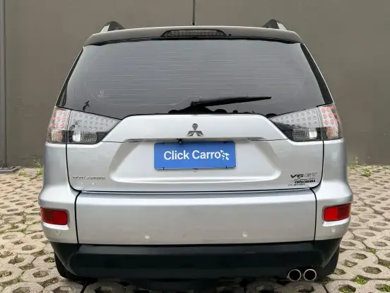 MITSUBISHI-OUTLANDER-2010