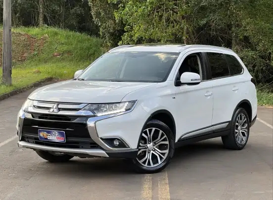 MITSUBISHI-OUTLANDER-3.0 GT 4X4 V6 24V GASOLINA 4P AUTOMÁTICO MITSUBISHI-OUTLANDER-2016