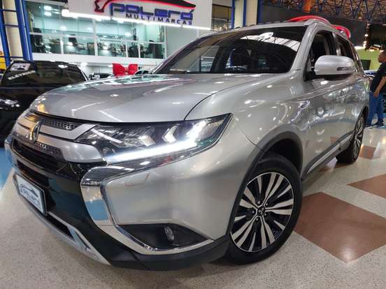 MITSUBISHI-OUTLANDER-3.0 MIVEC V6 GASOLINA HPE-S AWD AUTOMÁTICO MITSUBISHI-OUTLANDER-2019