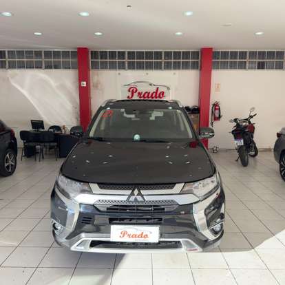 MITSUBISHI-OUTLANDER-3.0 MIVEC V6 GASOLINA HPE-S AWD AUTOMÁTICO MITSUBISHI-OUTLANDER-2020