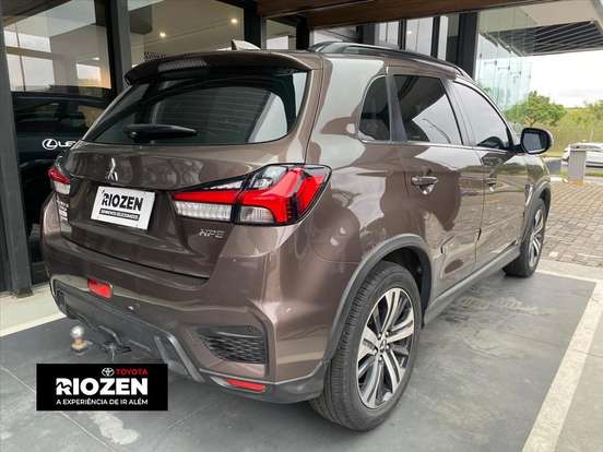 MITSUBISHI-OUTLANDER SPORT-2.0 MIVEC FLEX HPE AWD AUTOMÁTICO MITSUBISHI-OUTLANDER SPORT-2021
