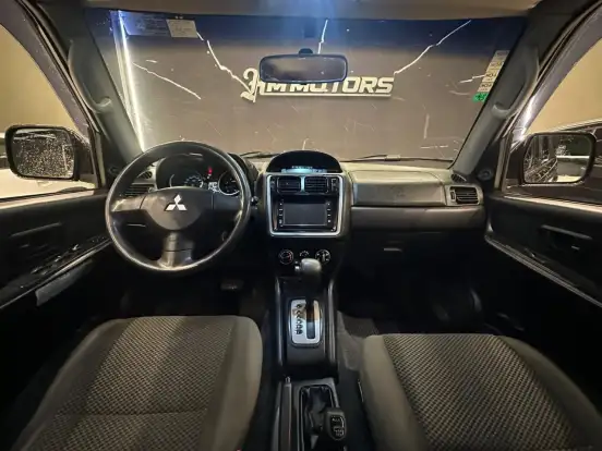 MITSUBISHI-PAJERO-2.5 HD 4X4 8V TURBO INTERCOOLER DIESEL 4P MANUAL MITSUBISHI-PAJERO-2011