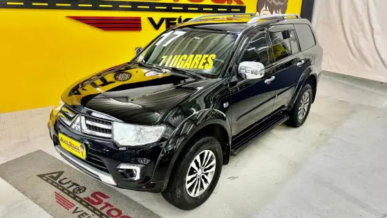 MITSUBISHI PAJERO DAKAR 3.2 HPE 4X4 7 LUGARES 16V TURBO INTERCOOLER DIESEL 4P AUTOMÁTICO