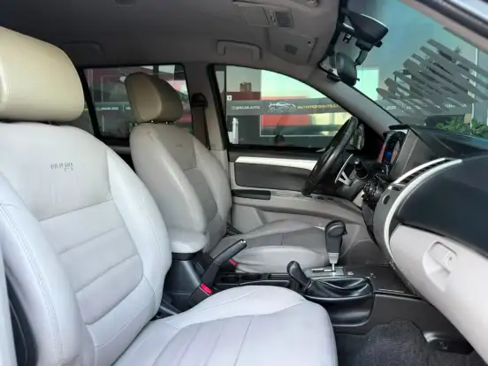 MITSUBISHI-PAJERO DAKAR-3.2 HPE S 4X4 7 LUGARES 16V TURBO INTERCOOLER DIESEL 4P AUTOMÁTICO MITSUBISHI-PAJERO DAKAR-2016