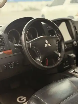 MITSUBISHI-PAJERO FULL-3.2 HPE 4X4 16V TURBO INTERCOOLER DIESEL 4P AUTOMÁTICO MITSUBISHI-PAJERO FULL-2009