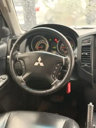 MITSUBISHI-PAJERO FULL-3.2 HPE 4X4 16V TURBO INTERCOOLER DIESEL 4P AUTOMÁTICO MITSUBISHI-PAJERO FULL-2009
