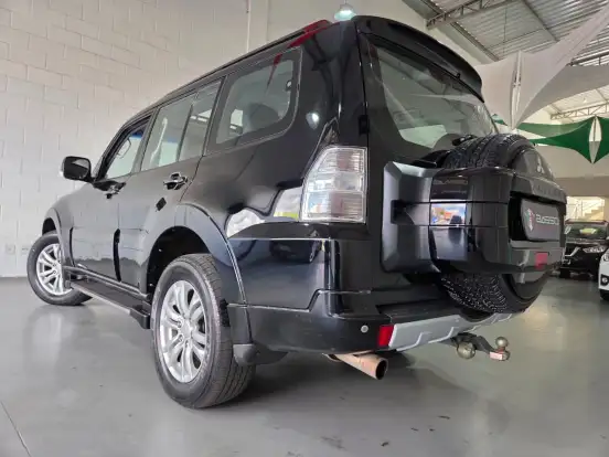 MITSUBISHI-PAJERO FULL-2012