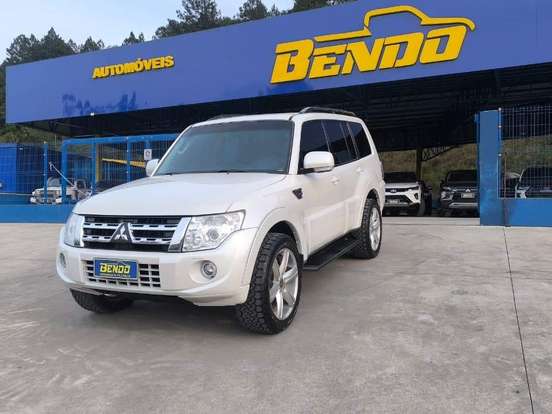 MITSUBISHI-PAJERO FULL-3.2 HPE 4X4 16V TURBO INTERCOOLER DIESEL 4P AUTOMÁTICO MITSUBISHI-PAJERO FULL-2013