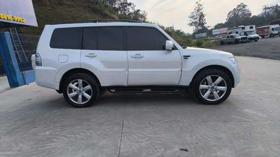 MITSUBISHI-PAJERO FULL-2013