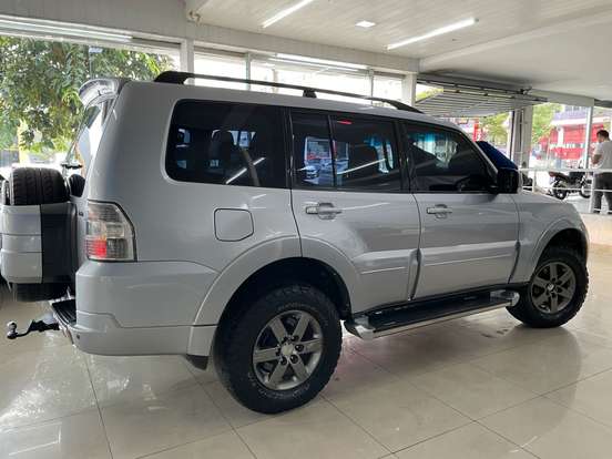 MITSUBISHI-PAJERO FULL-2012
