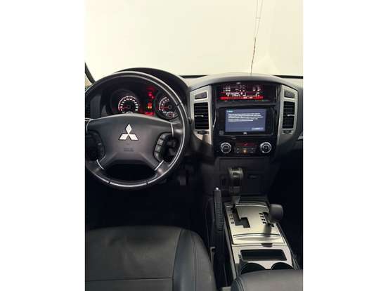 MITSUBISHI-PAJERO FULL-3.8 HPE 4X4 V6 24V GASOLINA 4P AUTOMÁTICO MITSUBISHI-PAJERO FULL-2017