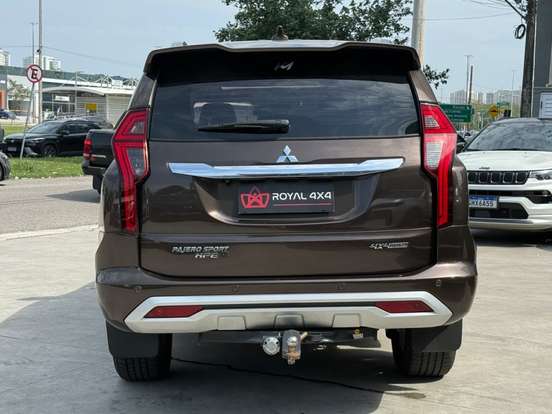 MITSUBISHI-PAJERO SPORT-2020