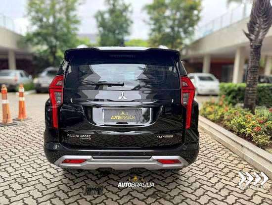 MITSUBISHI-PAJERO SPORT-2024