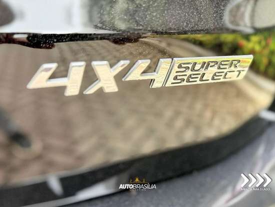 MITSUBISHI-PAJERO SPORT-2024