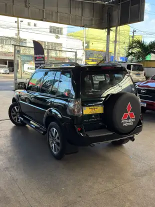 MITSUBISHI-PAJERO TR4-2.0 4X2 16V 140CV FLEX 4P AUTOMÁTICO MITSUBISHI-PAJERO TR4-2014