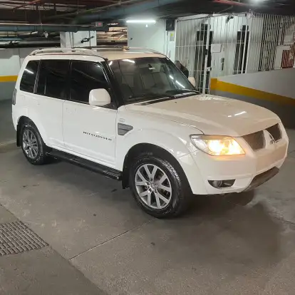 MITSUBISHI-PAJERO TR4-2.0 4X2 16V 140CV FLEX 4P MANUAL MITSUBISHI-PAJERO TR4-2013
