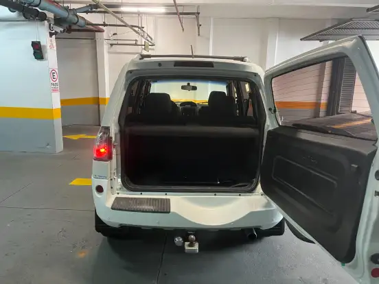 MITSUBISHI-PAJERO TR4-2.0 4X2 16V 140CV FLEX 4P MANUAL MITSUBISHI-PAJERO TR4-2013