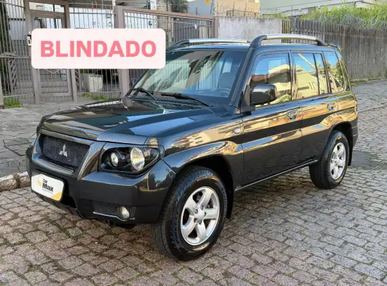 MITSUBISHI-PAJERO TR4-2.0 4X4 16V 140CV FLEX 4P AUTOMÁTICO MITSUBISHI-PAJERO TR4-2008