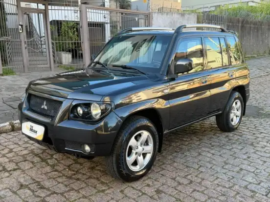 MITSUBISHI-PAJERO TR4-2.0 4X4 16V 140CV FLEX 4P AUTOMÁTICO MITSUBISHI-PAJERO TR4-2008