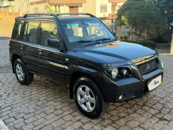 MITSUBISHI-PAJERO TR4-2.0 4X4 16V 140CV FLEX 4P AUTOMÁTICO MITSUBISHI-PAJERO TR4-2008