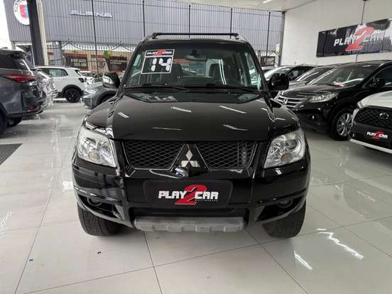MITSUBISHI-PAJERO TR4-2.0 4X2 16V 140CV FLEX 4P AUTOMÁTICO MITSUBISHI-PAJERO TR4-2013