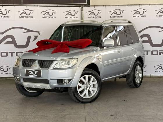 MITSUBISHI PAJERO TR4 2.0 4X2 16V 140CV FLEX 4P MANUAL