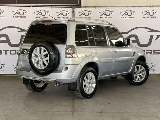 MITSUBISHI-PAJERO TR4-2.0 4X2 16V 140CV FLEX 4P MANUAL MITSUBISHI-PAJERO TR4-2012