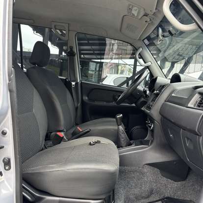 MITSUBISHI-PAJERO TR4-2.0 4X2 16V 140CV FLEX 4P MANUAL MITSUBISHI-PAJERO TR4-2011